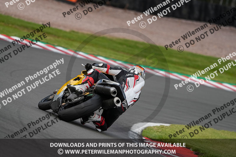 anglesey;brands hatch;cadwell park;croft;donington park;enduro digital images;event digital images;eventdigitalimages;mallory;no limits;oulton park;peter wileman photography;racing digital images;silverstone;snetterton;trackday digital images;trackday photos;vmcc banbury run;welsh 2 day enduro